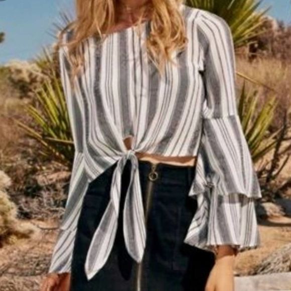 Altar'd State Tops - Altard State Crop Top